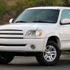 2005-2006 Toyota Tundra / 2005-2007 Sequoia LED Bar Factory Style Headlights w/ Corner Lamps and Amber Reflector (Chrome Housing / Clear Lens)
