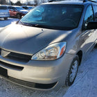 2004-2005 Toyota Sienna Driver / Left Side Factory Style Headlight w/ Amber Reflector (Chrome Housing / Clear Lens)