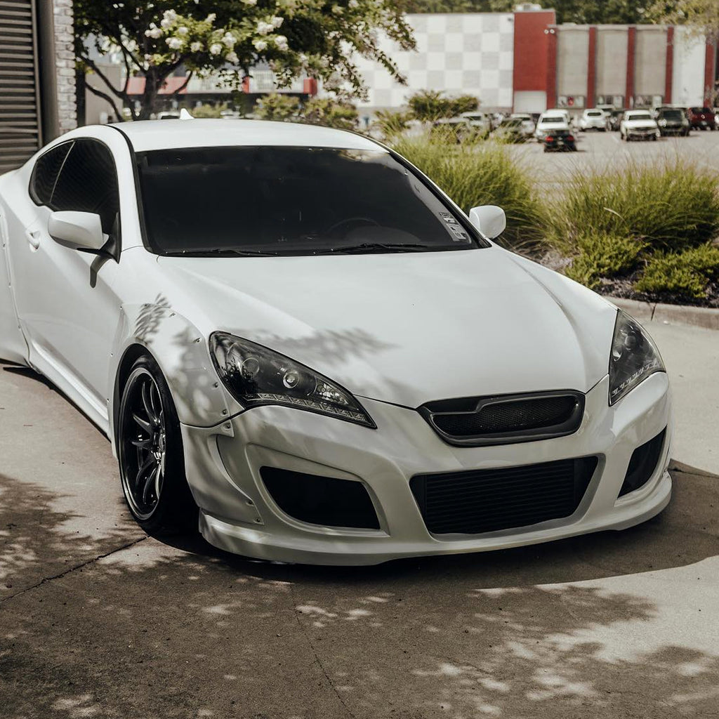 2010-2012 Hyundai Genesis Coupe Projector Headlights w/ SMD LED Light Strip (Jet Black Housing/Clear Lens)