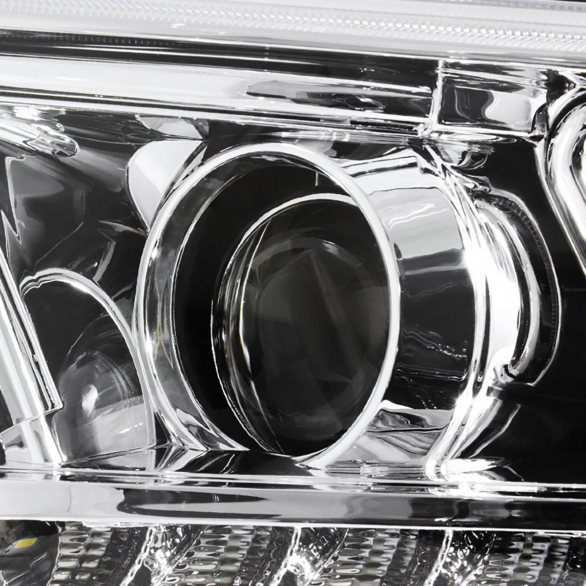 2011-2013 Toyota Highlander Projector Headlights w/ SMD LED Light Strip - Chrome/Clear Lens