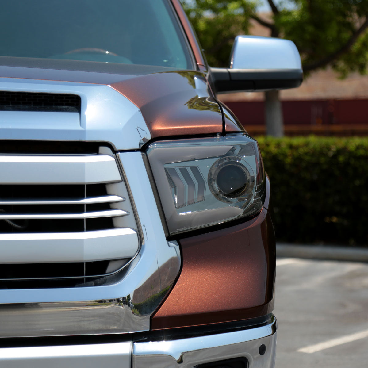 2014-2021 Toyota Tundra LED C-Bar Projector Headlights w/ Sequential Arrow Turn Signals (Chrome Housing/Smoke Lens)
