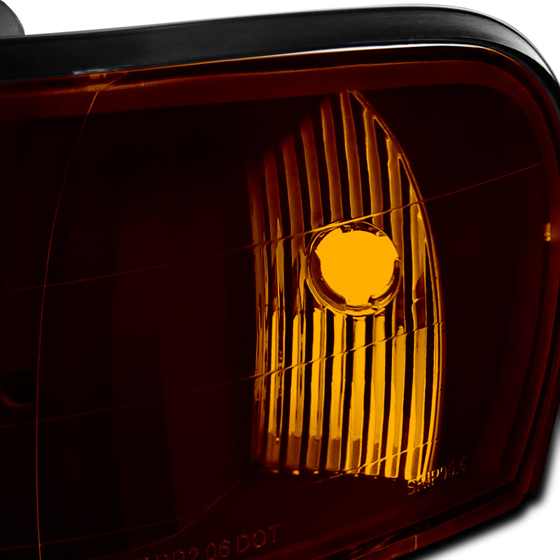 1995-2001 Subaru Impreza Factory Style Crystal Headlights w/ Amber Lens Corner Signal Lights (Matte Black Housing / Clear Lens)