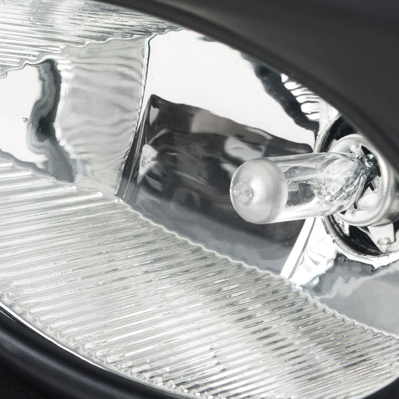 2003-2005 Honda Accord Sedan H11 Fog Lights Kit (Chrome Housing/Clear Lens)