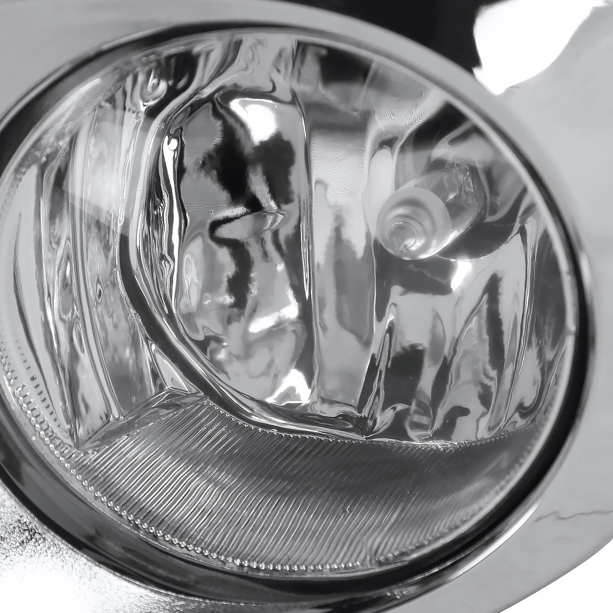 2013-2015 Toyota Avalon H11 Fog Lights Kit w/ Switch & Wiring Harness (Chrome Housing/Clear Lens)