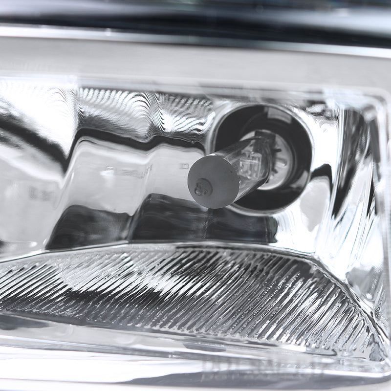2017-2019 Nissan Versa Note H8 Fog Lights Kit (Chrome Housing/Clear Lens)