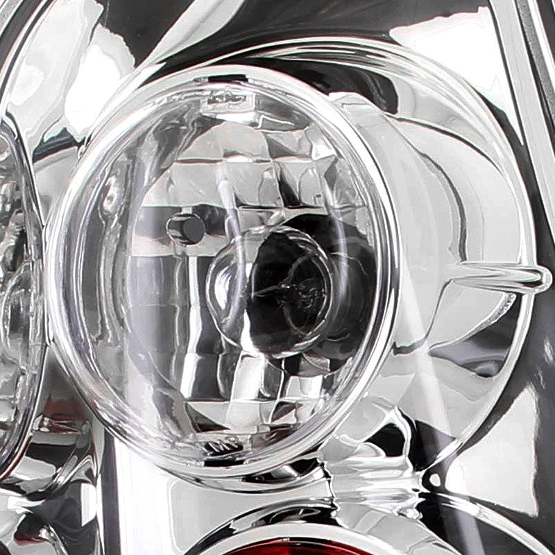 2003-2005 Toyota 4Runner Tail Lights (Chrome Housing/Clear Lens)