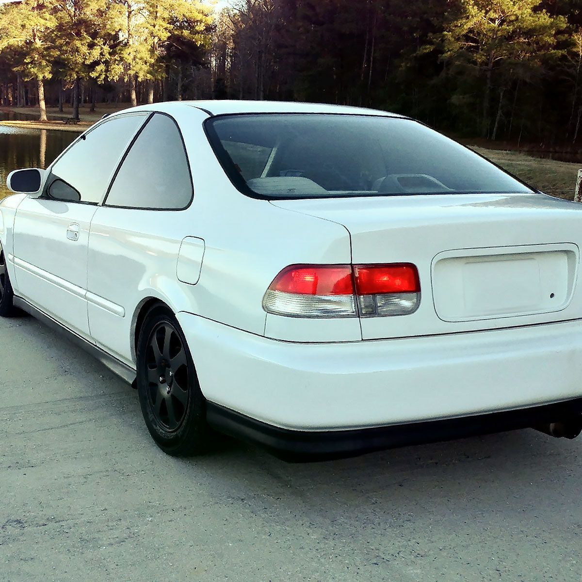 1996-2000 Honda Civic Coupe Tail Lights (Chrome Housing/Red Clear Lens)