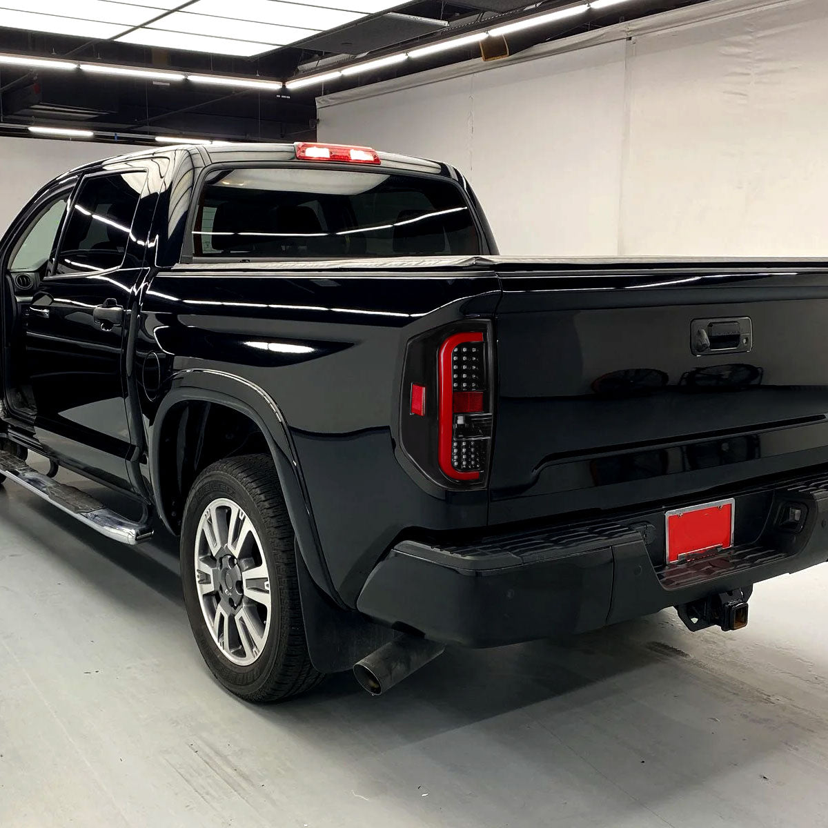 2014-2021 Toyota Tundra Red Bar Sequential LED Tail Lights (Jet Black Housing/Clear Lens)